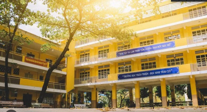 GIẢI PHÁP RFID QUẢN LÝ ĐIỂM DANH TỰ ĐỘNG